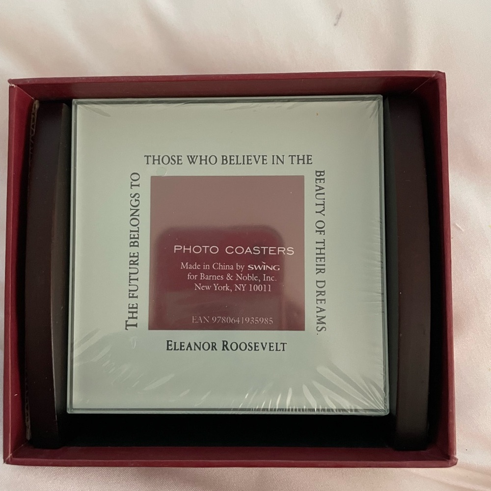 Set of 4 glass photo coasters w/holder by Swing - new in box